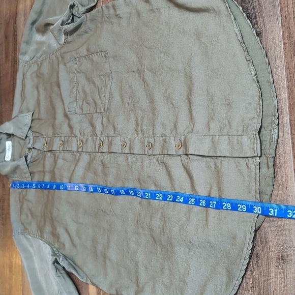 Free People x CP Shades Oversized Button Down Silk Blend Size XS In Olive Green - Picture 9 of 10